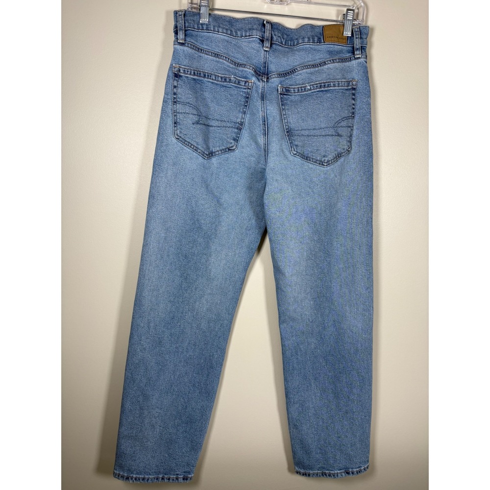 American Eagle Ex-Boyfriend Strigid Light Wash Relaxed Straight Jeans Womens 4R - Picture 10 of 16
